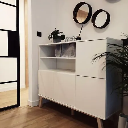 Nowoczesny Apartament: Targi I Mtp I Park Wilsona I Pkp * Poznań