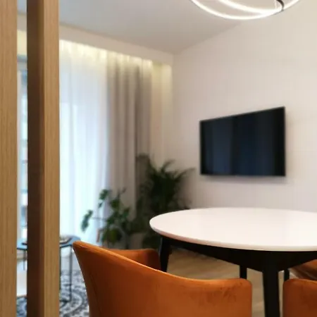 Apartament Nowoczesny Apartament: Targi I Mtp I Park Wilsona I Pkp Poznań