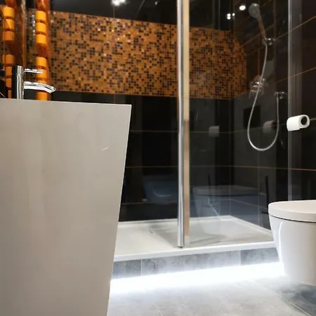Nowoczesny Apartament: Targi I Mtp I Park Wilsona I Pkp Poznań